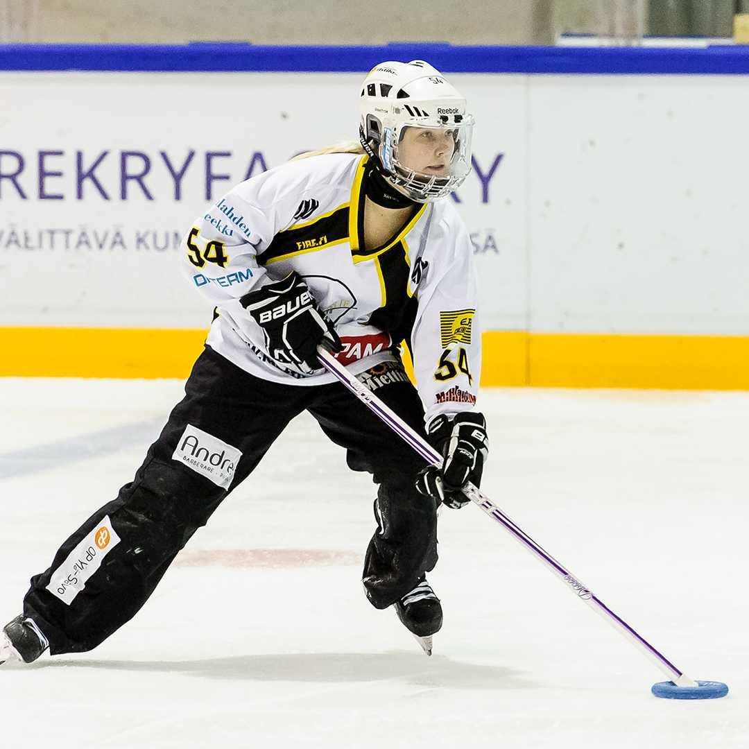 Tribe Ringette Pro Laura Kyllönen